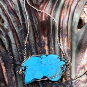 Turquoise stone necklace